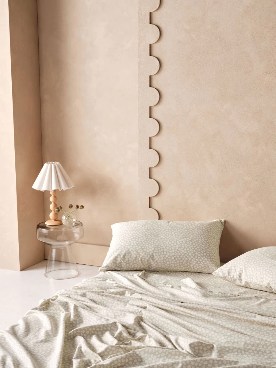 Linen House Abbi Oatmeal Flannelette Sheet Set - Image 3