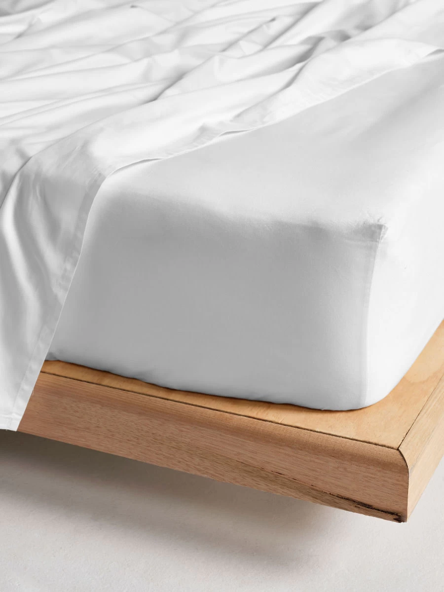 Linen House Augusta 500TC White Cotton Sateen Sheet Set - Image 4