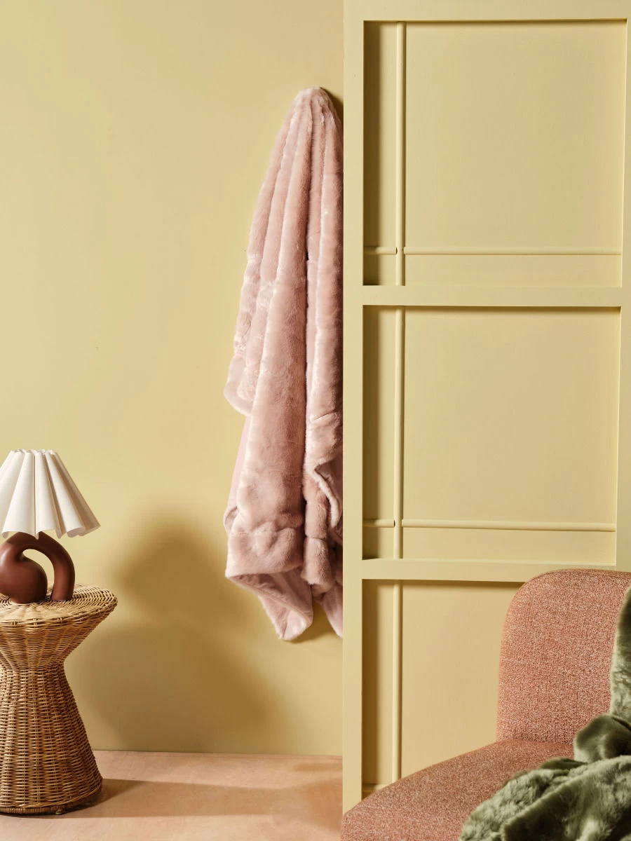 Linen House Selma Pink Salt Throw - Image 2