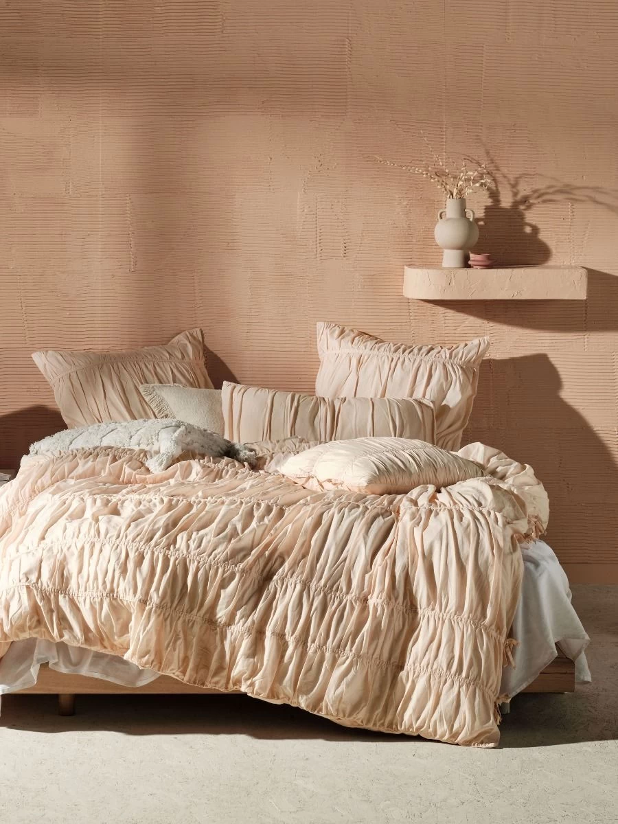 Linen House Layla Pink European Pillowcase - Image 3