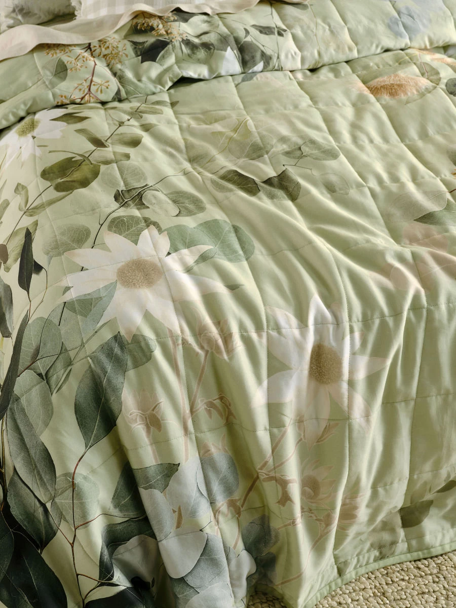 Linen House Priscilla Bed Cover - Image 3