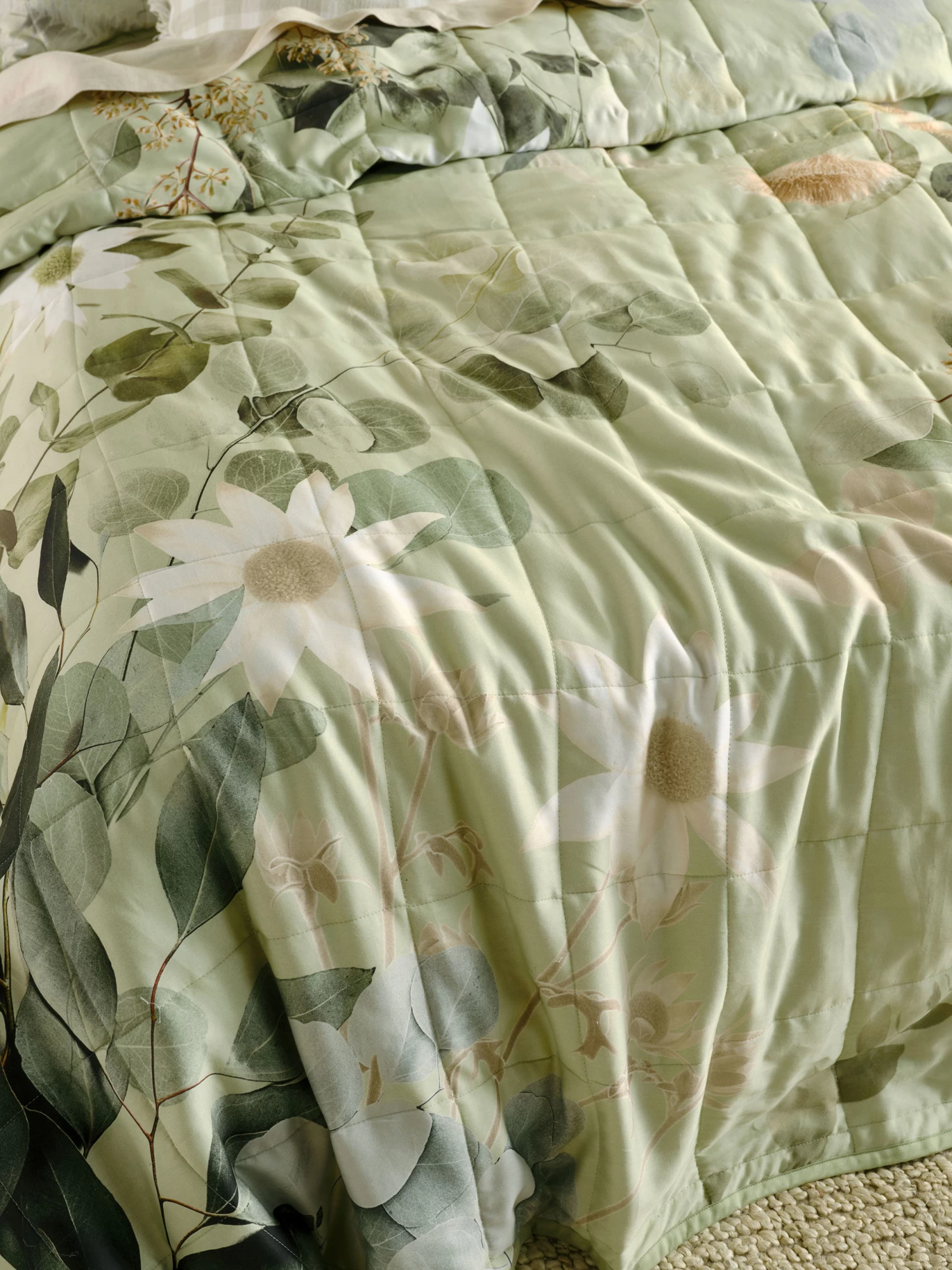 Linen House Priscilla Bed Cover - Image 2