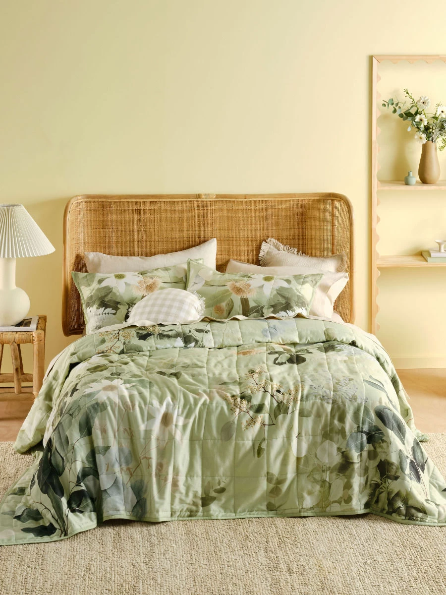 Linen House Priscilla Bed Cover