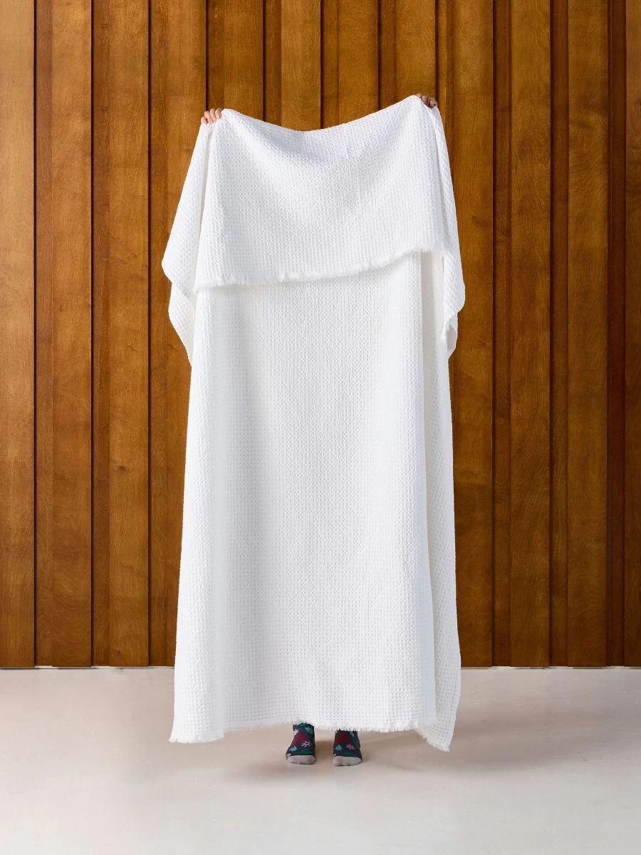 Linen House Saltwater White Throw