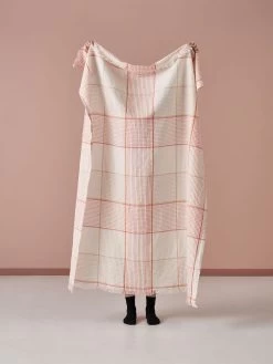 Linen House Belmondo Firecracker Throw