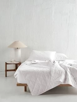 Linen House Kind Cotton Quilt - 300 GSM