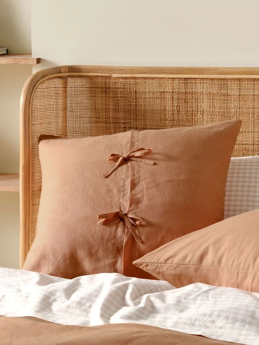 Linen House Nimes Clay Linen European Pillowcase - Image 3