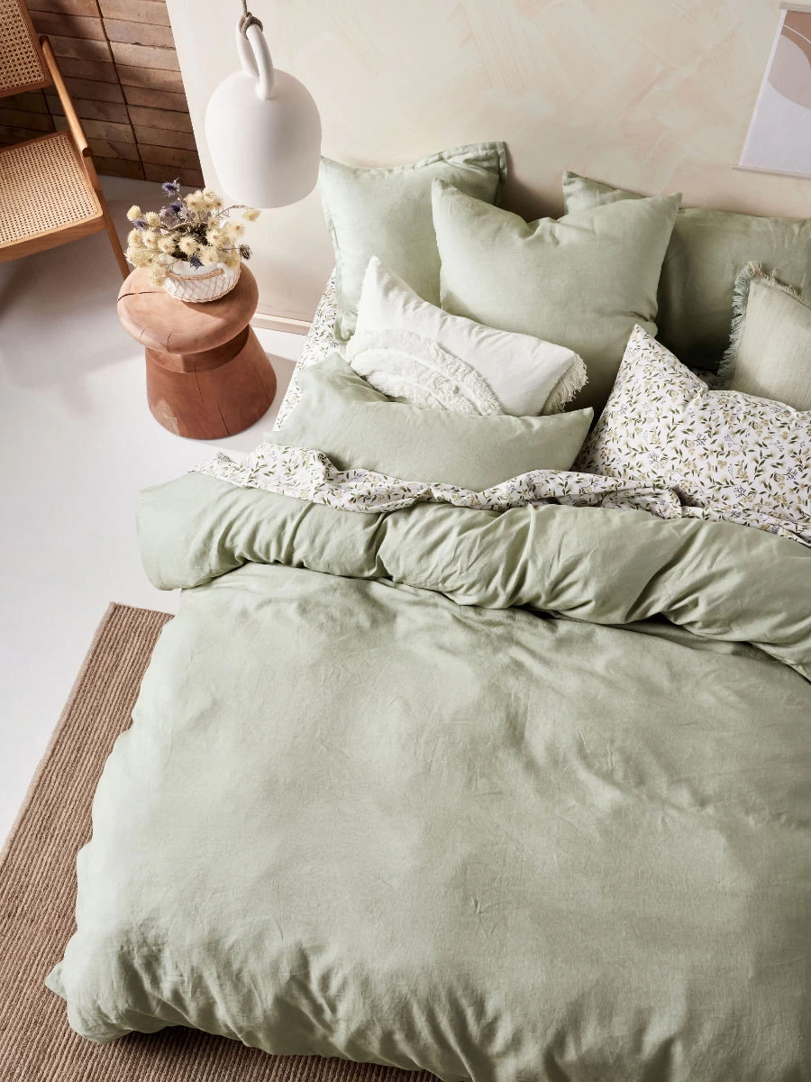 Linen House Nimes Wasabi Linen Quilt Cover Set - Image 3