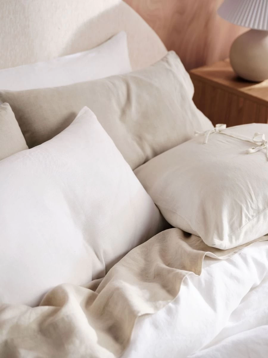 Linen House Nimes White Linen Quilt Cover Set - Image 5