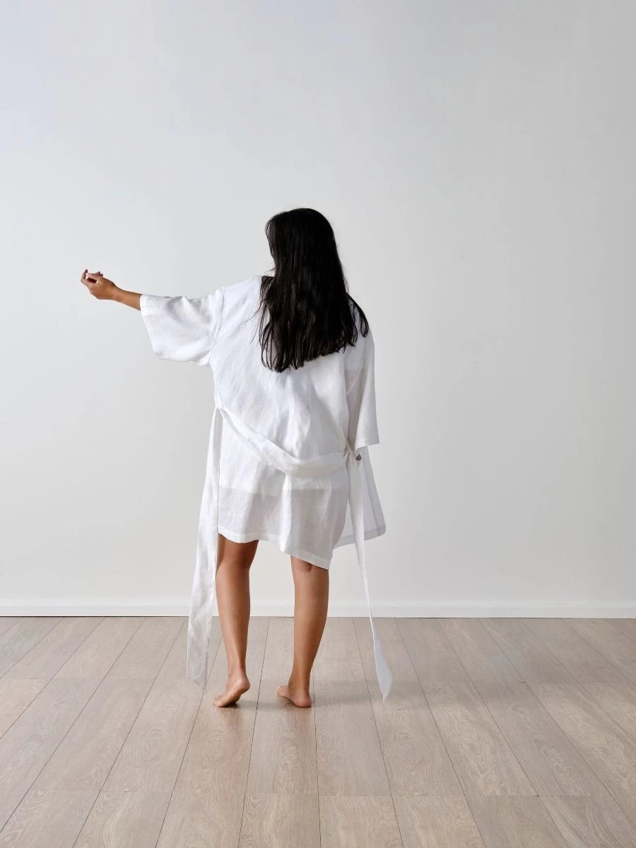 Linen House Nimes White Linen Short Robe - Image 2