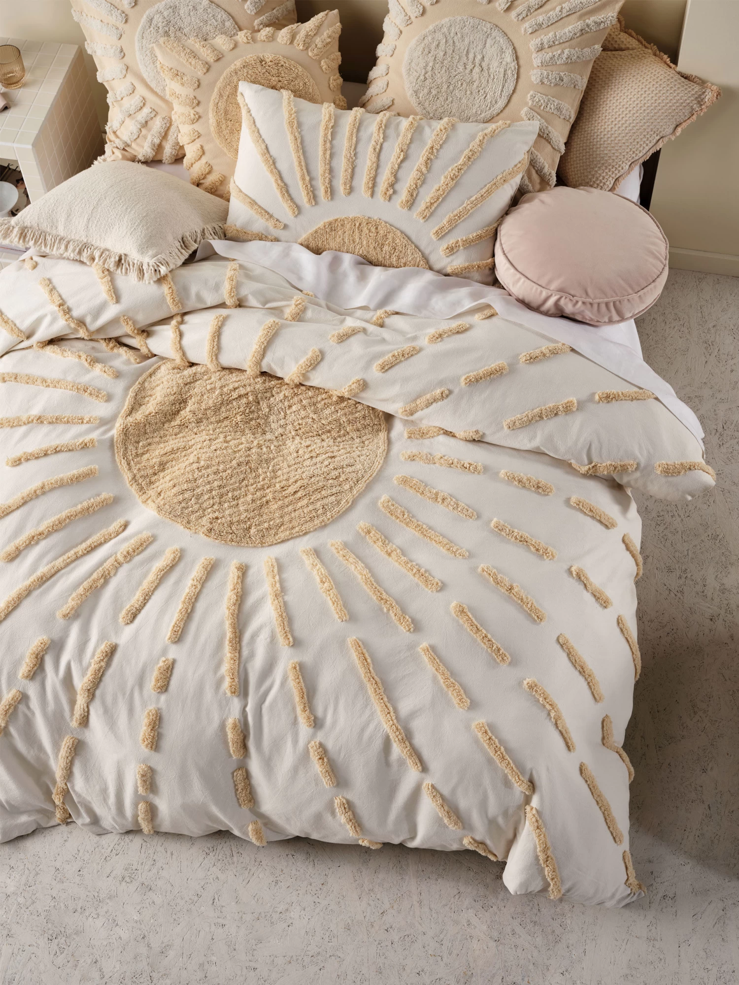 Linen House Emerge Quilt Cover Set - Image 2