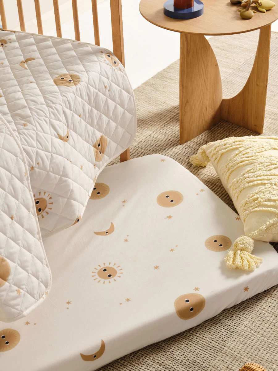 Happy Cosmos Cot Coverlet - Image 5