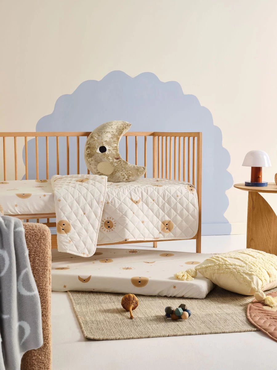 Happy Cosmos Cot Coverlet - Image 2