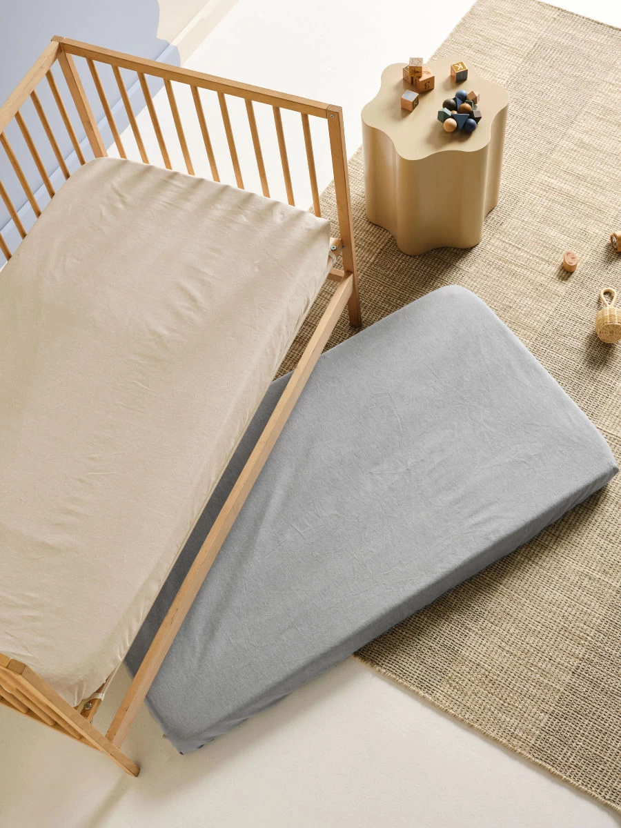 Flannelette Slate 2-Piece Cot Fitted Sheet Set - Image 2
